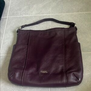 Elegant burgandy Leather Shoulder Bag